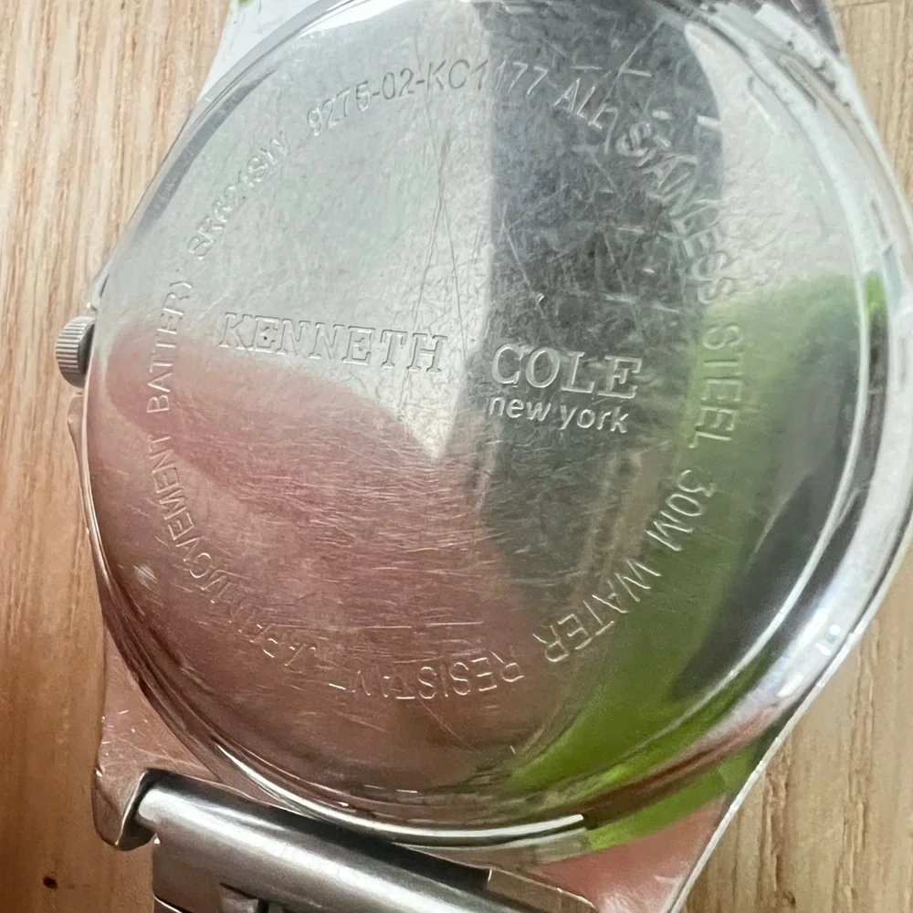 Kenneth Cole New York brand kenneth